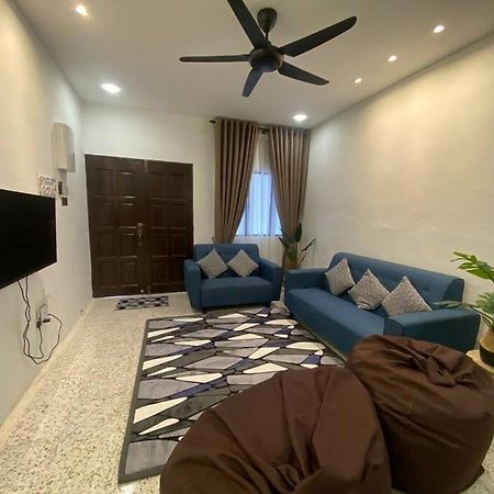 The Lawo Homestay Kuala Terengganu Buitenkant foto