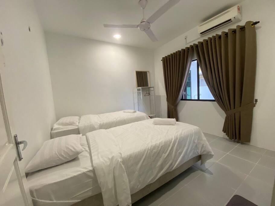The Lawo Homestay Kuala Terengganu Buitenkant foto