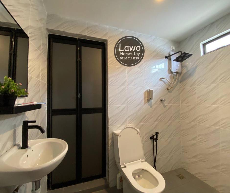 The Lawo Homestay Kuala Terengganu Buitenkant foto